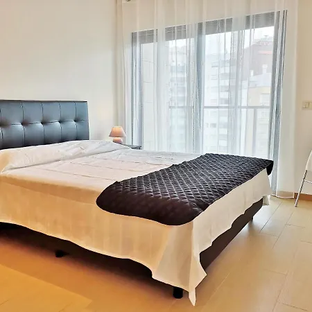 Διαμέρισμα Rocha Prime 2 Bed Apart, Praia Da Rocha, 2min Walk To The Beach Portimão