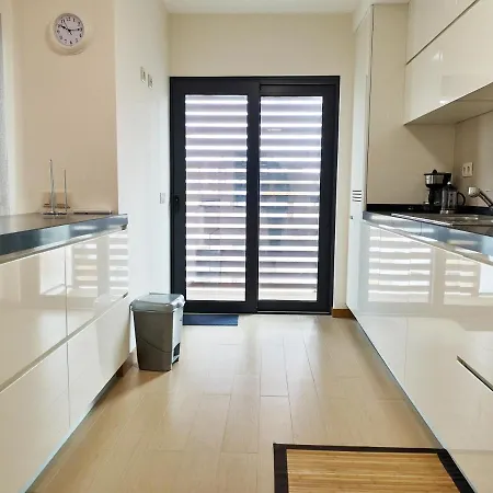 Rocha Prime 2 Bed Apart, Praia Da Rocha, 2min Walk To The Beach * Portimão