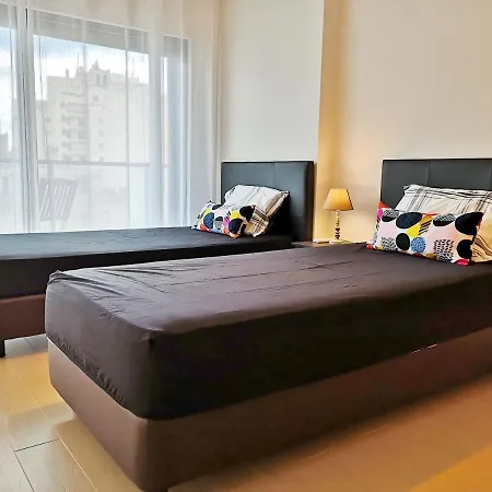 Rocha Prime 2 Bed Apart, Praia Da Rocha, 2min Walk To The Beach * Portimão