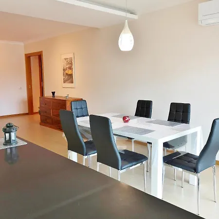 Rocha Prime 2 Bed Apart, Praia Da Rocha, 2min Walk To The Beach