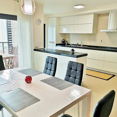 Apartmán Rocha Prime 2 Bed Apart, Praia Da Rocha, 2min Walk To The Beach *